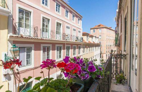 Merces Apartment | 100 m² Apartment ∙ 3 bedrooms ∙ 12 guests