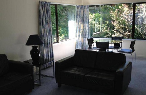 Dunedin City Centre Apartment | 100 m² Apartment ∙ 3 guests