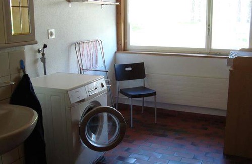 Dietikon District Apartment | 100 m² Apartment ∙ 4 bedrooms ∙ 11 guests