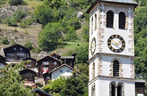 Blatten bei Naters Ski Chalet | 100 m² Chalet ∙ 3 bedrooms ∙ 6 guests