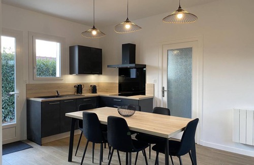 Brout-Vernet Cottage | 100 m² Cabin ∙ 2 bedrooms ∙ 4 guests