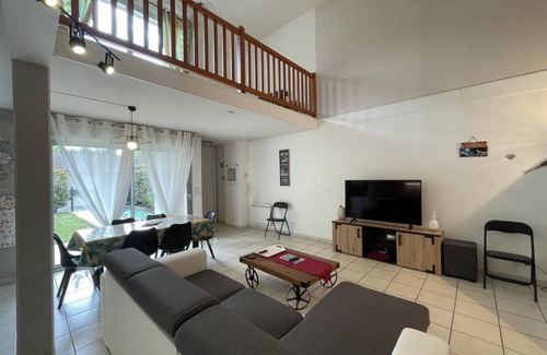 Centre Ville House | 100 m² Gîte ∙ 3 bedrooms ∙ 7 guests