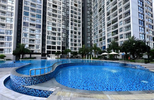 My Đinh Hotel | 100 m² Hotel ∙ 3 bedrooms ∙ 6 guests