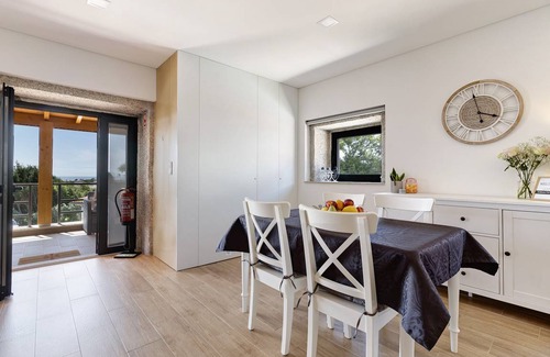 Castelo do Neiva House | 100 m² House ∙ 2 bedrooms ∙ 4 guests