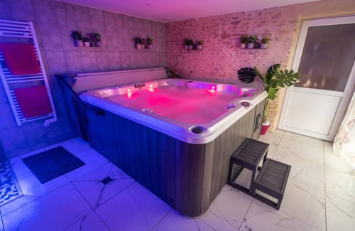 Arcay House | 100 m² House ∙ 1 bedroom ∙ 2 guests