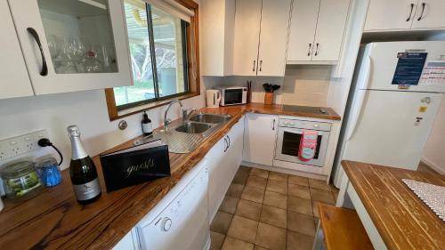 Goolwa Beach House | 100 m² House ∙ 2 bedrooms ∙ 5 guests