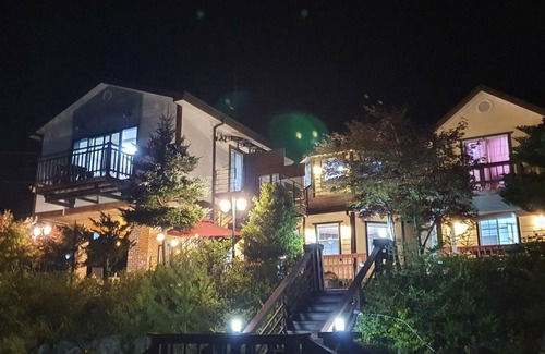 Bongpyeong House | 100 m² House ∙ 3 bedrooms ∙ 12 guests