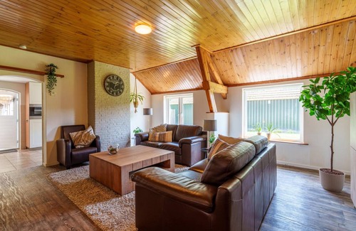 Knegsel House | 100 m² House ∙ 3 bedrooms ∙ 6 guests