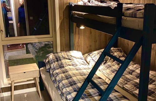 Lyngen House | 100 m² House ∙ 3 bedrooms ∙ 8 guests