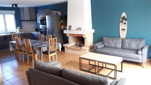 Saint-Martin de Brehal House | 100 m² House ∙ 3 bedrooms ∙ 8 guests