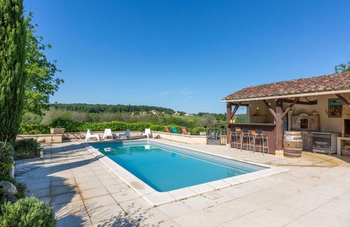 Degagnac House | 100 m² House ∙ 4 bedrooms ∙ 8 guests