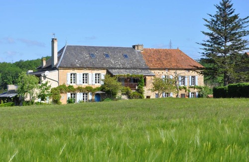 Degagnac House | 100 m² House ∙ 4 bedrooms ∙ 8 guests