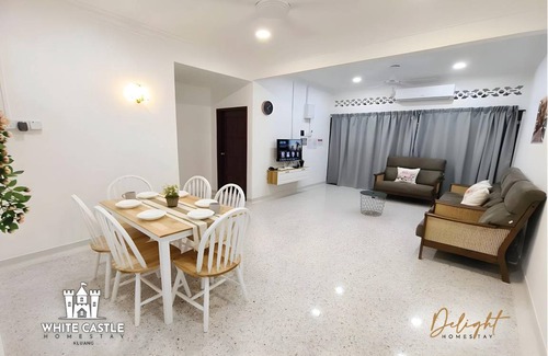 Kluang House | 100 m² House ∙ 4 bedrooms ∙ 13 guests