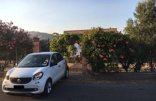 Calatabiano House | 100 m² House ∙ 2 bedrooms ∙ 4 guests
