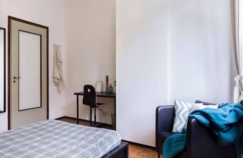 Cesano Boscone Resort | 100 m² Private room ∙ 1 bedroom ∙ 1 guest