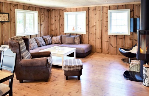 Kviteseid House | 100 m² House ∙ 5 bedrooms ∙ 12 guests