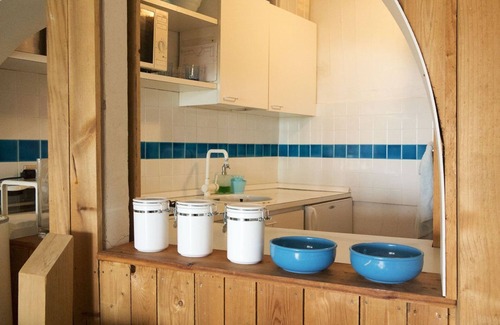 Porto Rotondo Apartment | 100 steps to the turquoise sea: flowered garden and shaded bougainvillea terrace