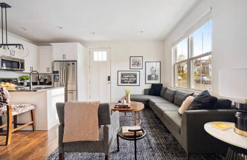 Chestnut Hill Apartment | 1000 m² Apartment ∙ 6 bedrooms ∙ 16 guests