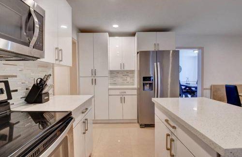 Boynton Beach House | 1000 m² House ∙ 5 bedrooms ∙ 15 guests