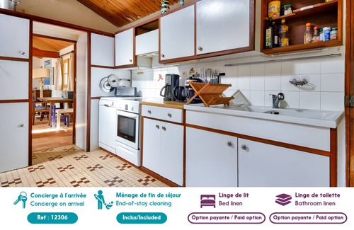Noirmoutier-en-l'Ile Ski Chalet | 100m from the beach-6 adults/4 children-Garden