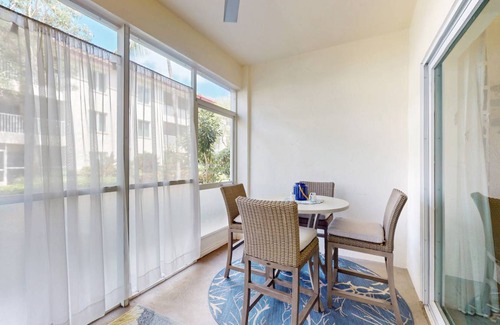 Redevelopment Area Condo | 101 m² Condo ∙ 2 bedrooms ∙ 4 guests