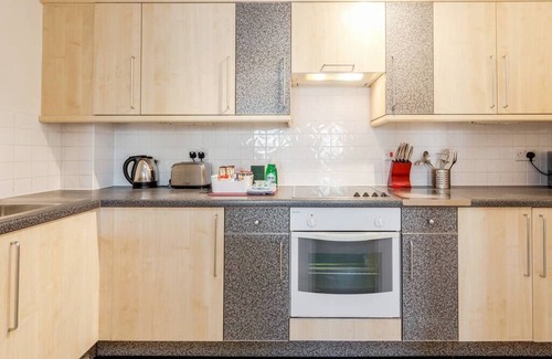 Grove Apartment | 101 Regents Court -2 bedroom apartment