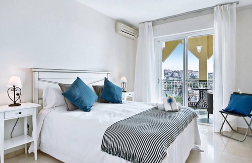 La Cala del Moral Apartment | 102 m² Apartment ∙ 2 bedrooms ∙ 4 guests