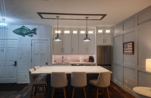 Delavan Lake Condo | 103- Gorgeous 1 bedroom w/Water Views From Patio