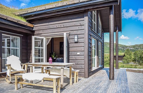 Maurset House | 103 m² House ∙ 4 bedrooms ∙ 8 guests