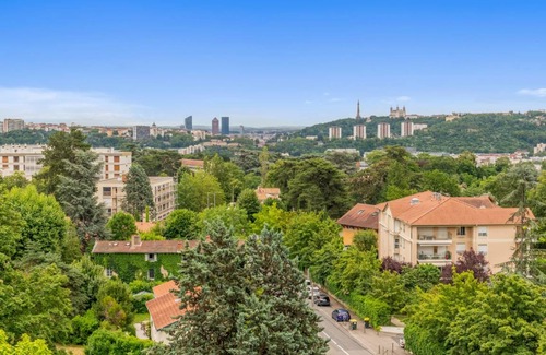 Charlier - Valvert Apartment | 104 m² Apartment ∙ 3 bedrooms ∙ 6 guests