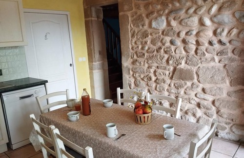 Chateauneuf-sur-Isere House | 105 m² Gîte ∙ 3 bedrooms ∙ 6 guests