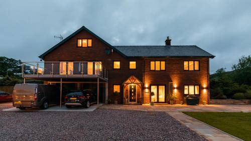 Llanwrda Apartment | 105 m² Apartment ∙ 2 bedrooms ∙ 4 guests