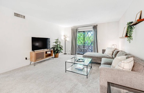 South Scottsdale Condo | 105 m² Condo ∙ 2 bedrooms ∙ 5 guests