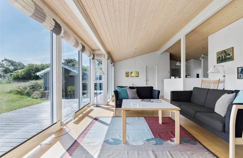 Sandvig House | 105 m² House ∙ 3 bedrooms ∙ 6 guests