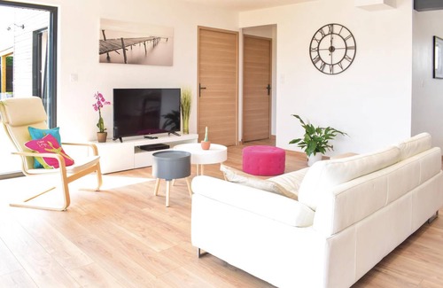 Creances House | 105 m² House ∙ 3 bedrooms ∙ 6 guests