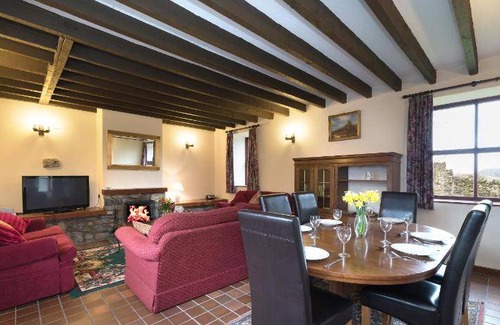Llangelynin House | 105 m² House ∙ 3 bedrooms ∙ 7 guests