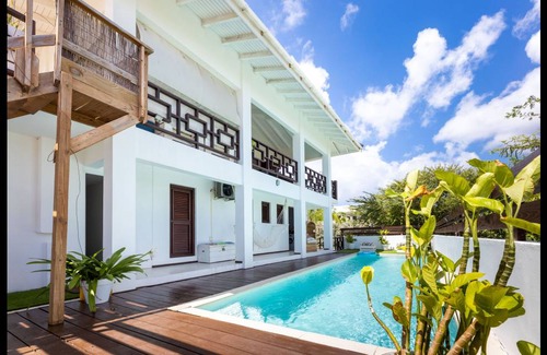 Jan Thiel Villa | 1050 m² Villa ∙ 6 bedrooms ∙ 14 guests