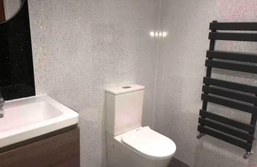 Sketty House | 106 Brynmill - Room 9 - Sea Views