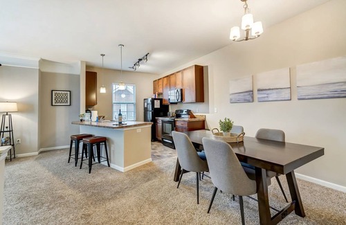 Summit Station Apartment | 106 m² Apartment ∙ 2 bedrooms ∙ 4 guests