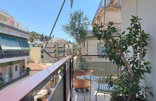 Thissio Apartment | 107 m² Apartment ∙ 2 bedrooms ∙ 6 guests