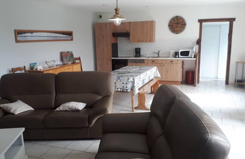 Vains House | 107 m² Gîte ∙ 2 bedrooms ∙ 6 guests