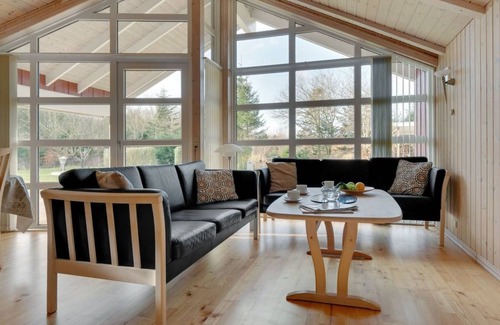 Thyholm House | 107 m² House ∙ 1 bedroom ∙ 6 guests