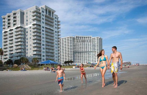 Arcadian Shores Resort | 107 m² Resort ∙ 3 bedrooms ∙ 8 guests