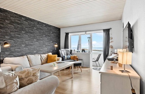 Tejn Apartment | 108 m² Apartment ∙ 3 bedrooms ∙ 6 guests
