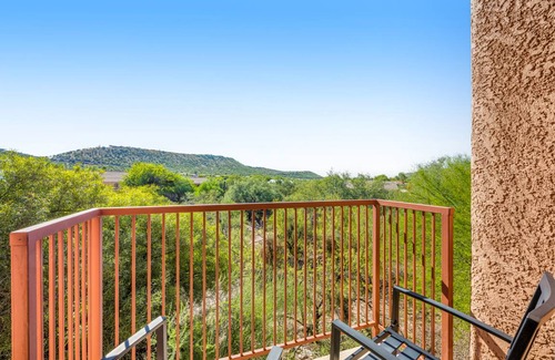 Tucson Condo | 108 m² Condo ∙ 2 bedrooms ∙ 4 guests