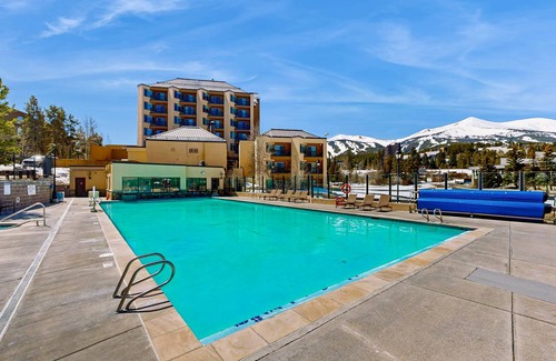 Breckenridge Hotel | 108 m² Hotel ∙ 2 bedrooms ∙ 6 guests