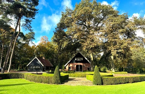 Deurningen House | 108 m² House ∙ 4 bedrooms ∙ 7 guests