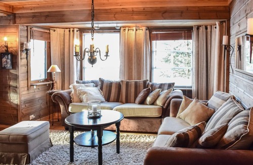 Ljosland House | 109 m² House ∙ 4 bedrooms ∙ 10 guests