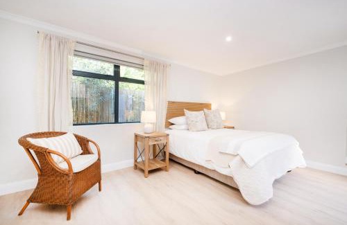 Welgemoed Apartment | 10VDW Self Catering Apartments-Newly Renovated!