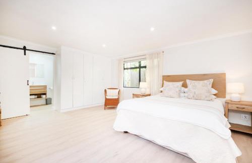 Welgemoed Apartment | 10VDW Self Catering Apartments-Newly Renovated!